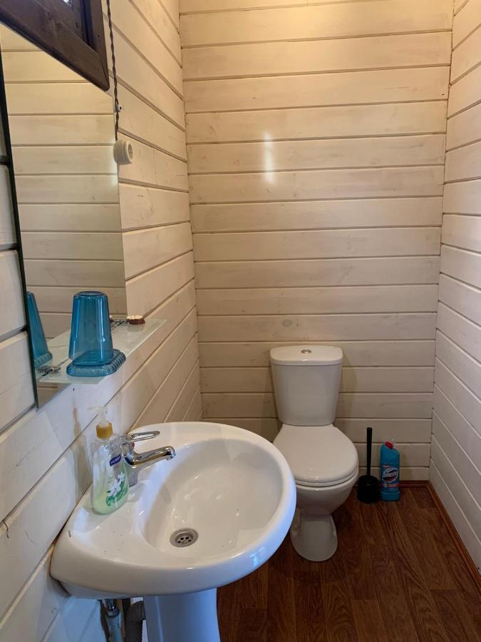 Домики У Лизы Под Ключ Pitsunda Exterior foto